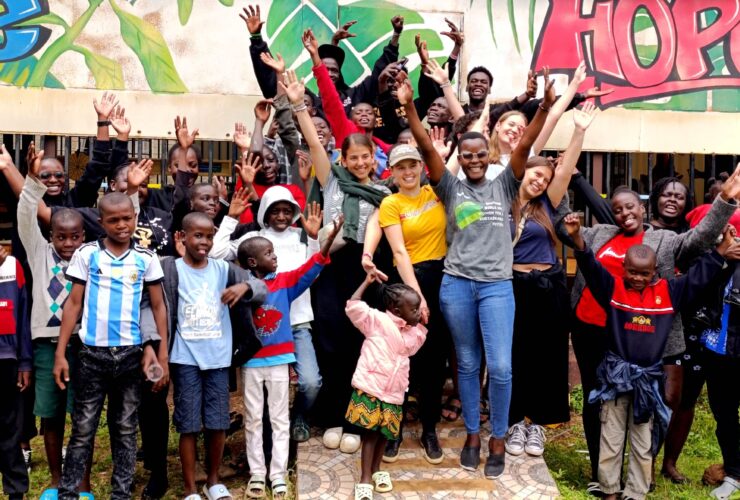 mildmay-volunteer-with-us-cover